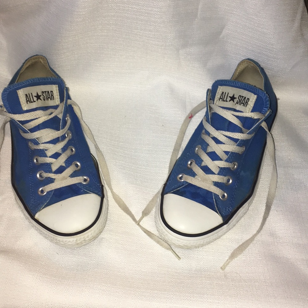 Gently wornBlue converse